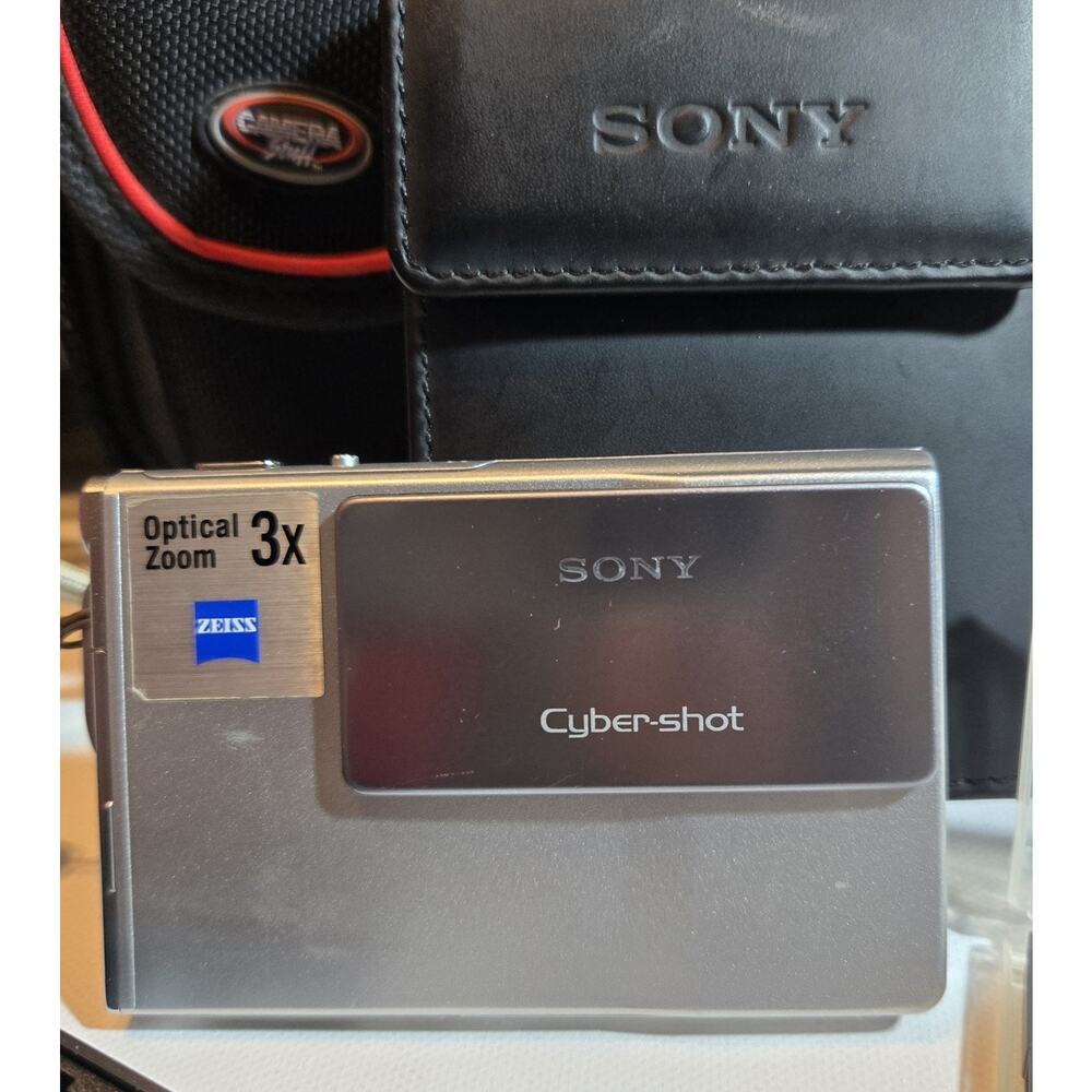 Sony Cyber-shot DSC-T7 Silver Y2K Digicam Bundle 256 Memory Stick Charger TESTED - Picture 3 of 7